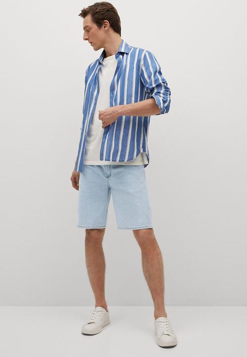 MANGO - Bermuda shorts bebob - light blue