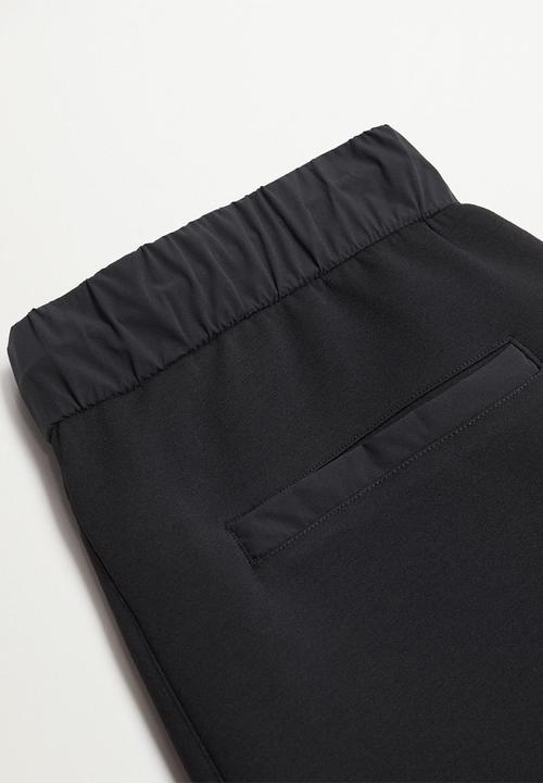 MANGO - Bermuda shorts haya - black