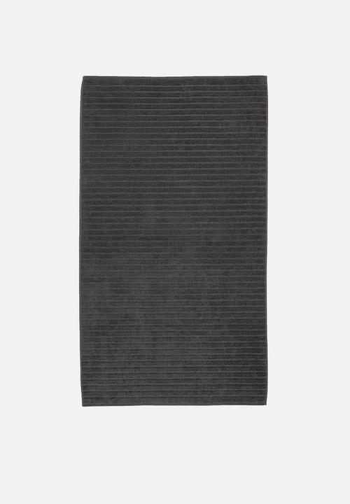 Sixth Floor - Ribbed zero twist woven towel - charcoal