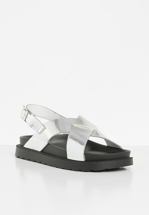 Jada - Cross strap chunky sandal - silver