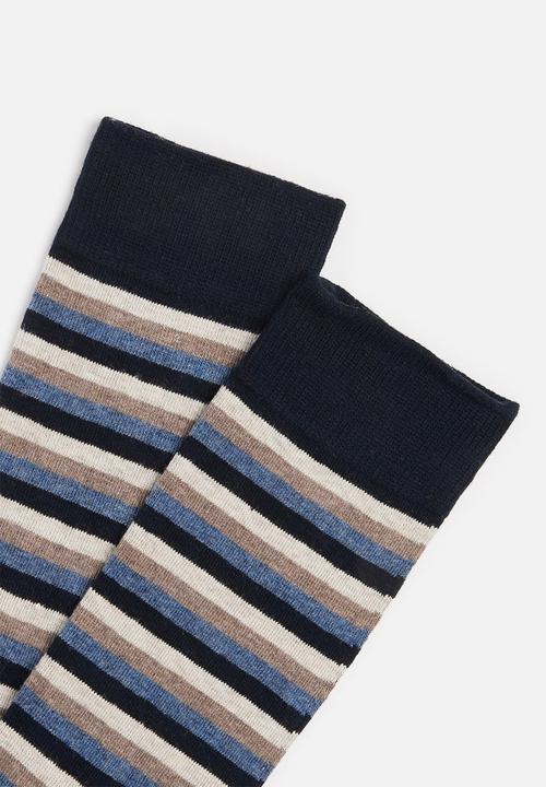 Jonathan D - Branded single pair socks - grey thin stripes