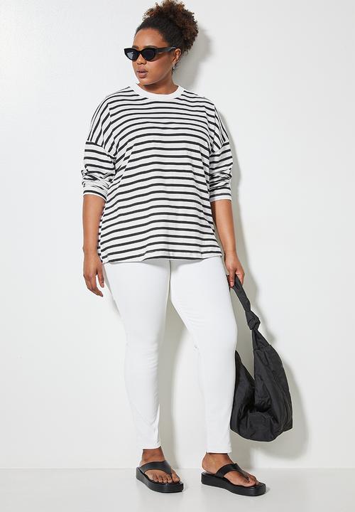 Superbalist - Easy fit striped tee - black & white