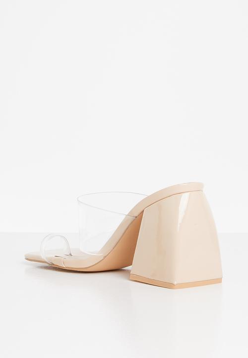 Footwork - Bert toe post block heel mule - beige
