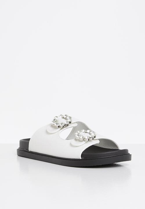 Footwork - Angi chunky broche slide - white