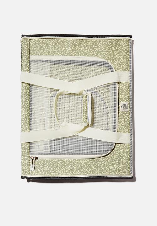 Typo - Explorer doggy duffel-gum leaf meadow ditsy