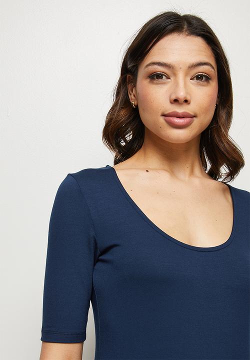 edit - Ballet sleeve tee - navy