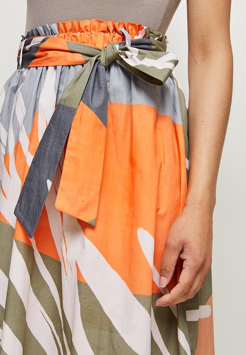 edit - Cotton belted a-line skirt - abstract floral
