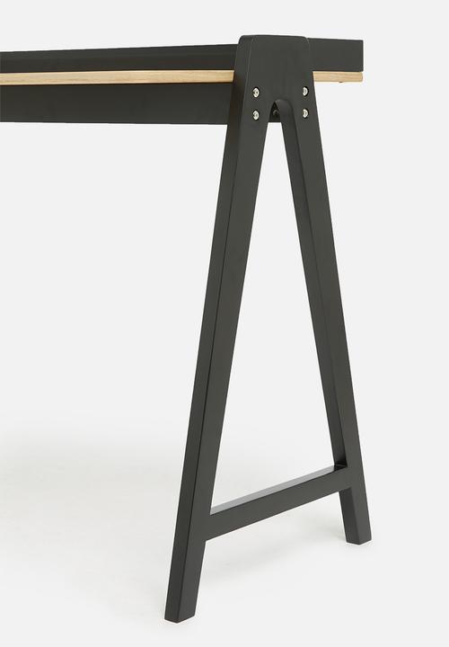 Basics - Harper desk - natural & black