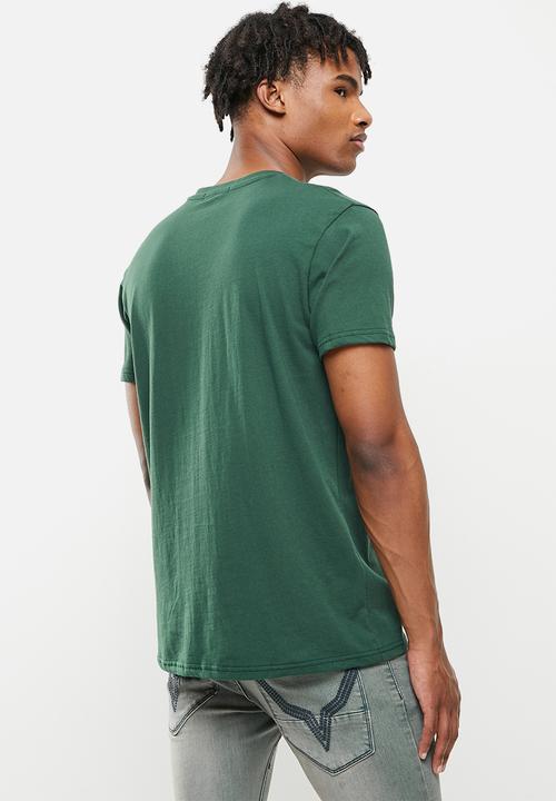 Cutty - Rich regular fit v-neck tee - forest