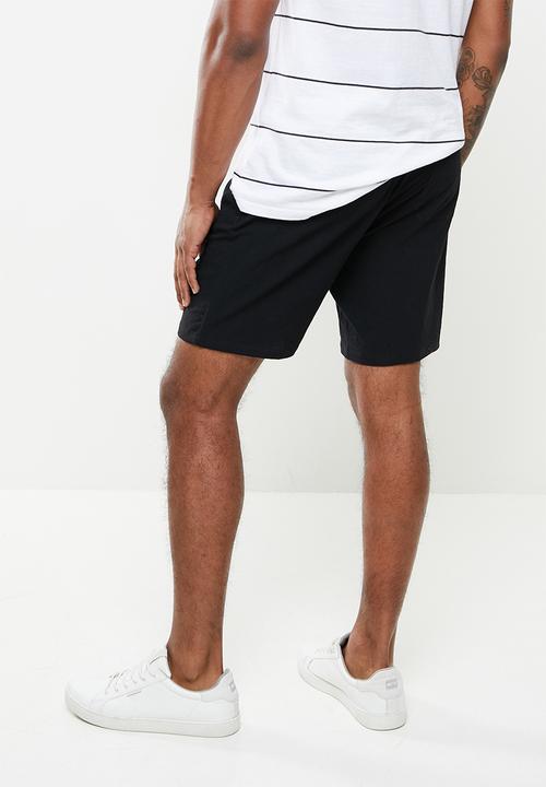 basicthread - Elastic waistband bermuda short - black