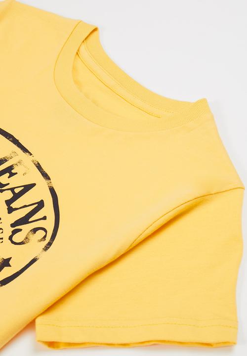 Lee  - Boys vintage stamp tee - yellow