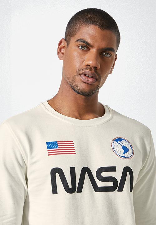 Superbalist - Nasa branded crew neck pullover sweat - ecru