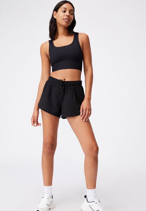 Cotton On - Lifestyle move jogger short - black