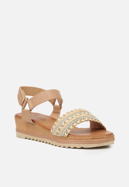 Butterfly Feet - Molly 1 flatform sandal - beige