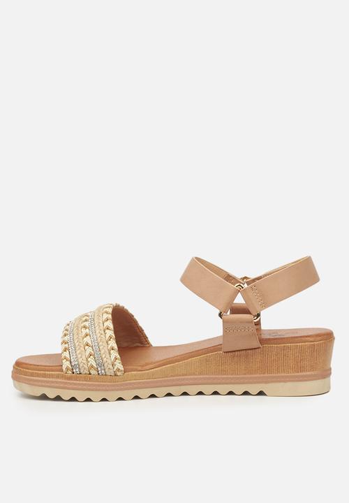 Butterfly Feet - Molly 1 flatform sandal - beige