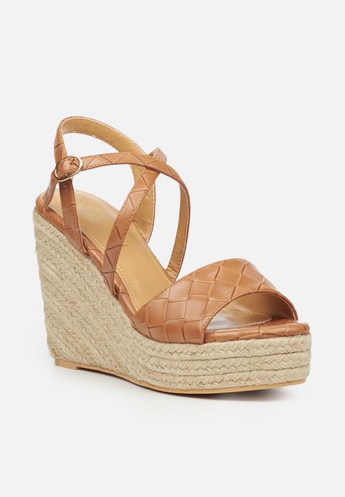 Butterfly Feet - Tiana 1 espadrille wedge - tan