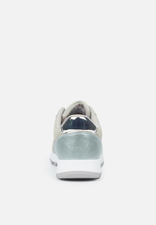 Butterfly Feet - Chrome sneaker - pewter
