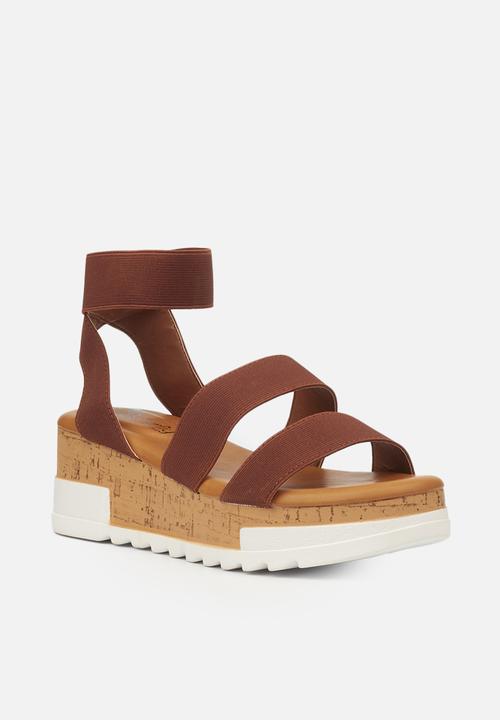 Butterfly Feet - Maddy 2 wedge - brown