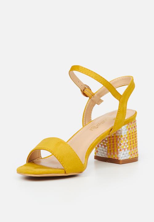 Butterfly Feet - Nicolsen 1 heel - yellow