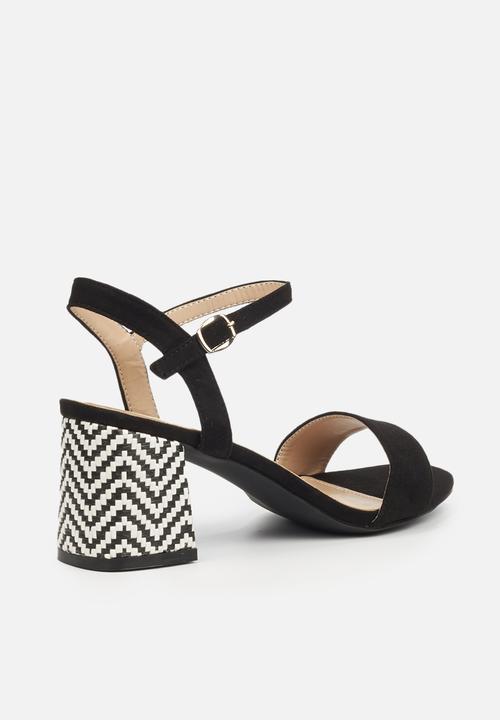 Butterfly Feet - Nicolsen 1 heel - black