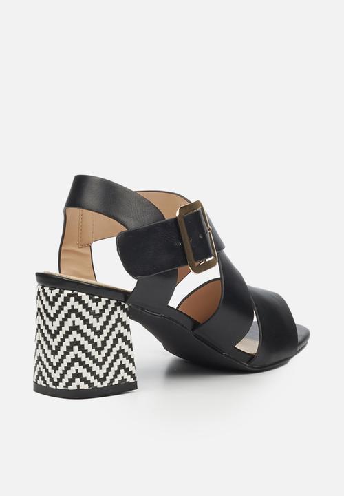 Butterfly Feet - Nicolsen 2 heel - black