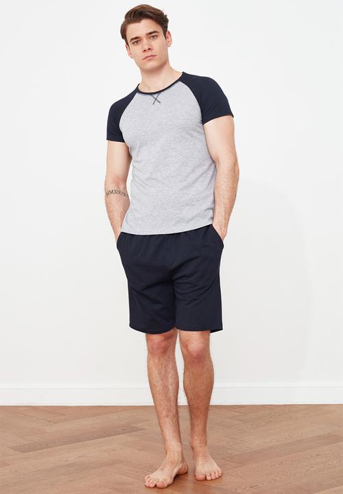 Trendyol - Raglan short sleeve top & shorts sleep set - navy