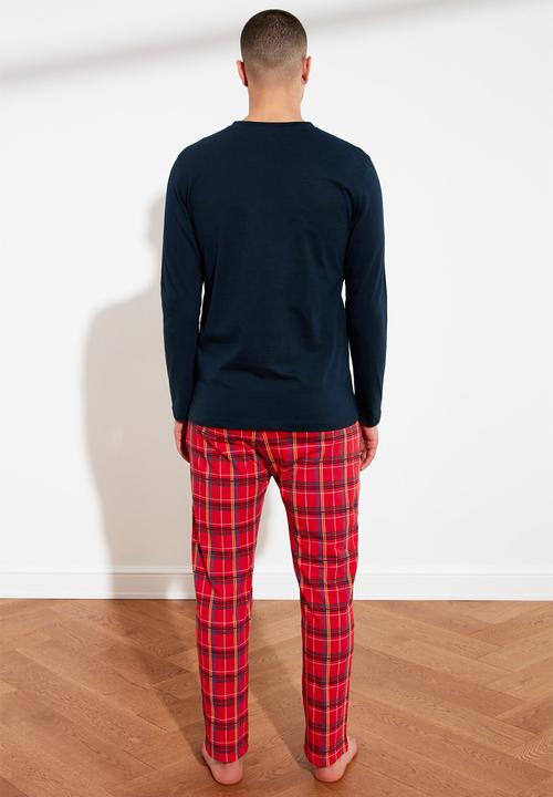 Trendyol - Check pants & long sleeve top sleep set - red & navy 