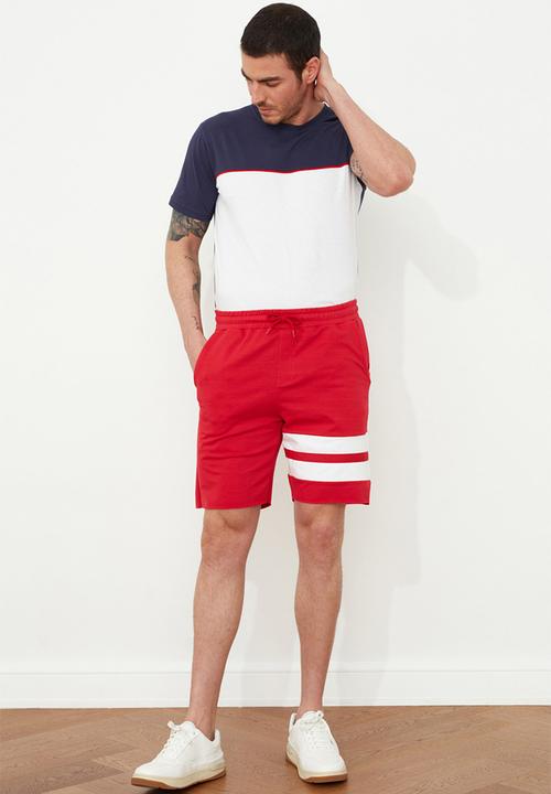 Trendyol - Leg stripe shorts - red