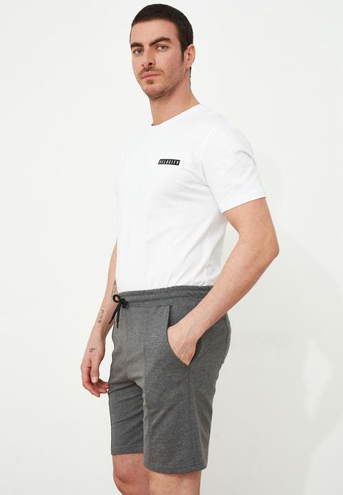 Trendyol - Senzo plain shorts - anthracite