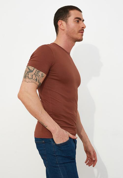 Trendyol - Slim fit short sleeve tee - brown