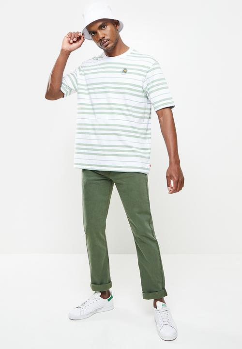 Levi’s® - Stay loose short sleeve tee backyard - green & white