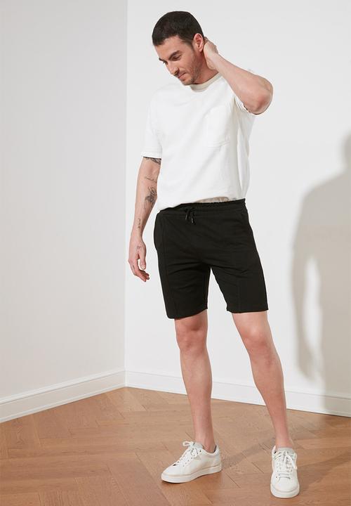 Trendyol - Senzo plain shorts - black