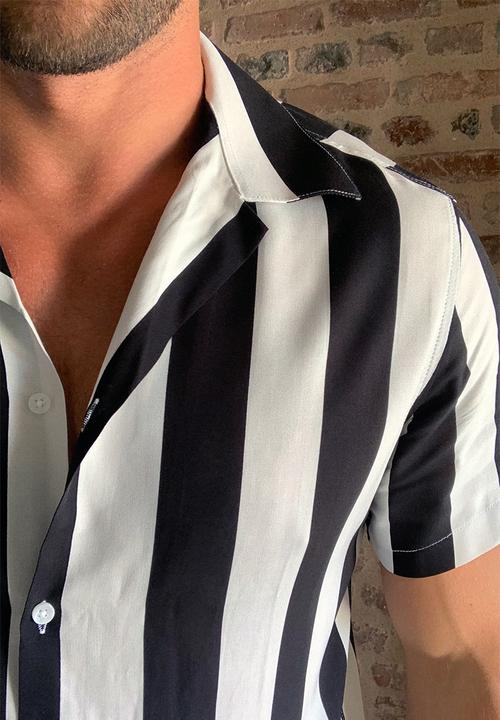 Trendyol - Vertical stripe short sleeve shirt - black & white 