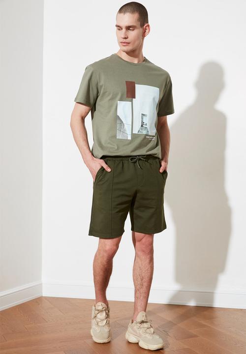 Trendyol - Senzo plain shorts - khaki