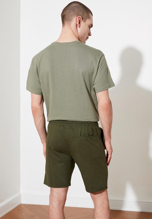 Trendyol - Senzo plain shorts - khaki