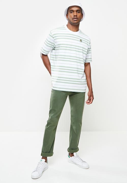 Levi’s® - 502™ taper feelin good - thyme