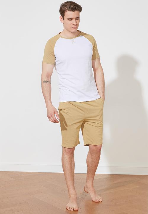 Trendyol - Raglan short sleeve top & shorts sleep set - beige