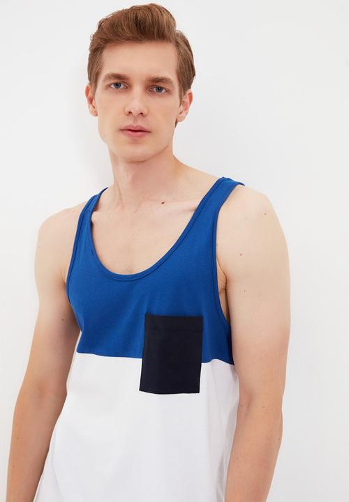 Trendyol - Colour block chest pocket sleeveless tee - blue