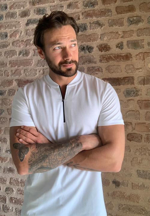 Trendyol - Quarter zip short sleeve tee - white