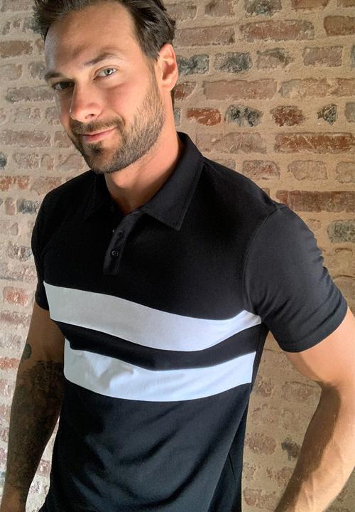 Trendyol - Contrast stripe short sleeve golfer - black