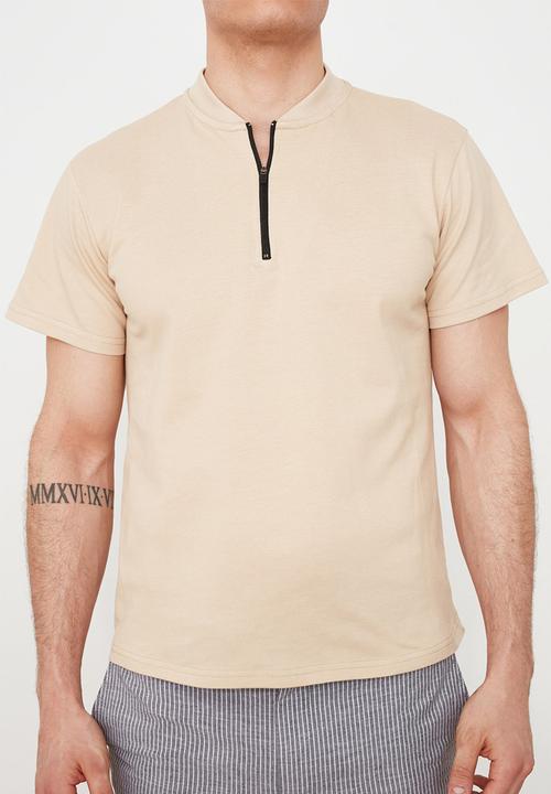Trendyol - Quarter zip short sleeve tee - skin