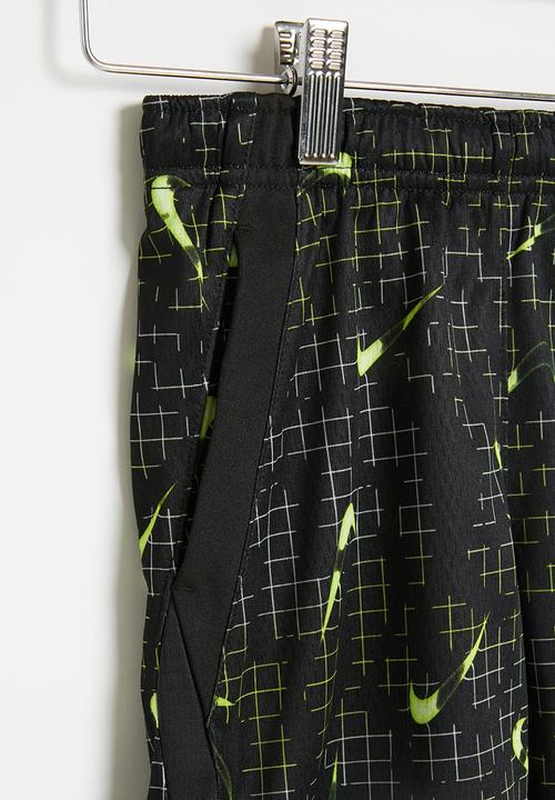 Nike - Nkb rtlp short - black