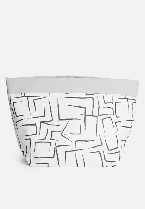 Inspired Vision Studios - Forma canvas planters - white