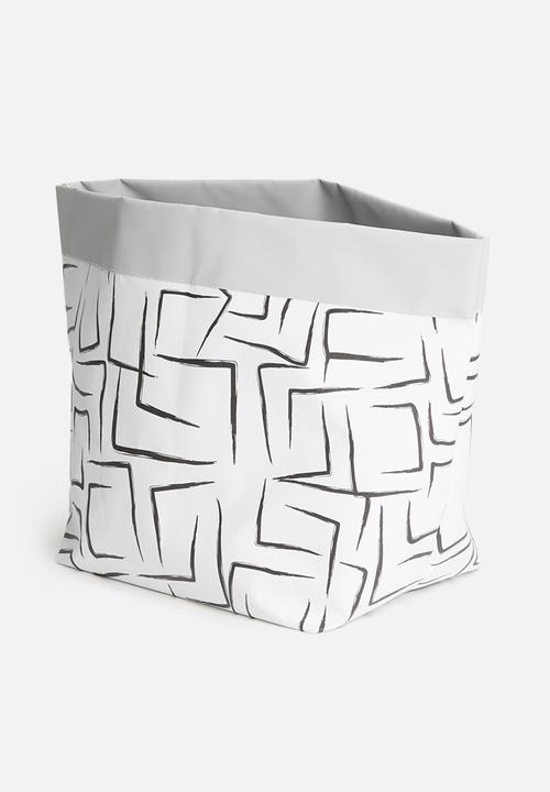 Inspired Vision Studios - Forma canvas planters - white