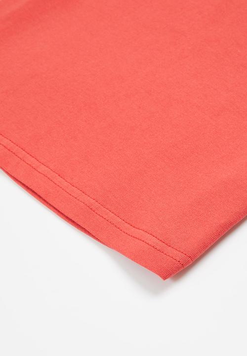Original Penguin - Embroidered short sleeve tee - red ochre