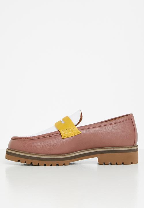Jonathan D - J penny moc - yellow berry