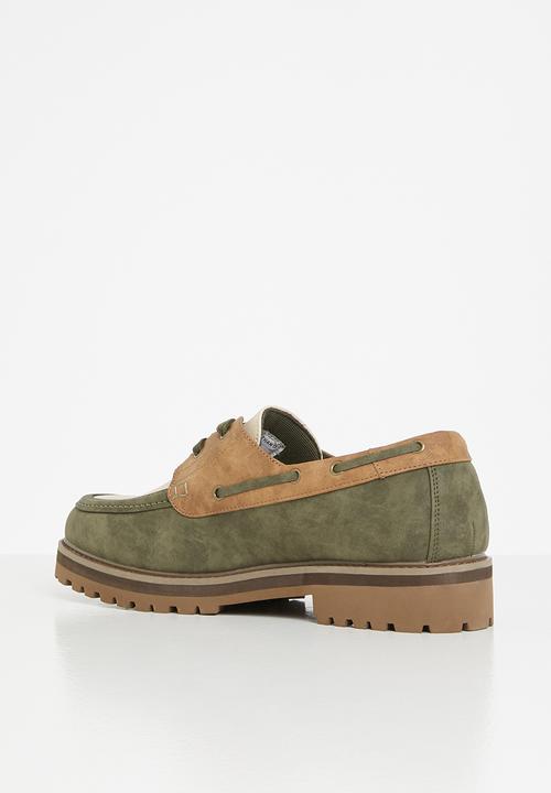 Jonathan D - J boat - olive