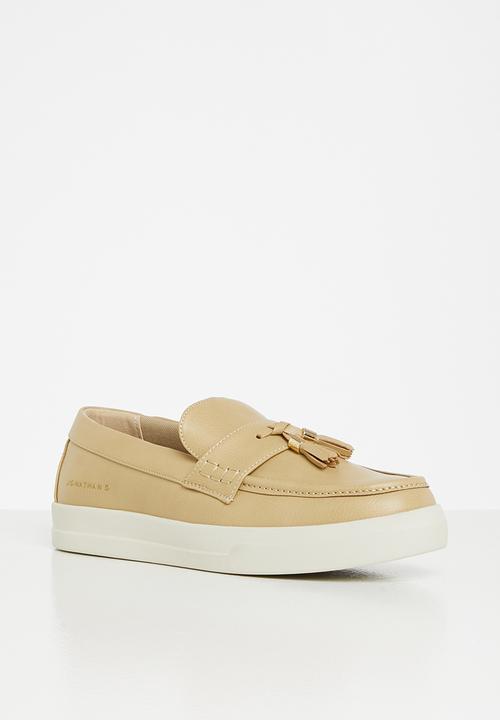 Jonathan D - J tassel - beige