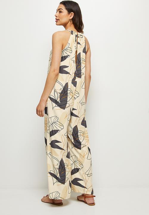 edit - Highneck flared jumpsuit - neutral abstract leaf