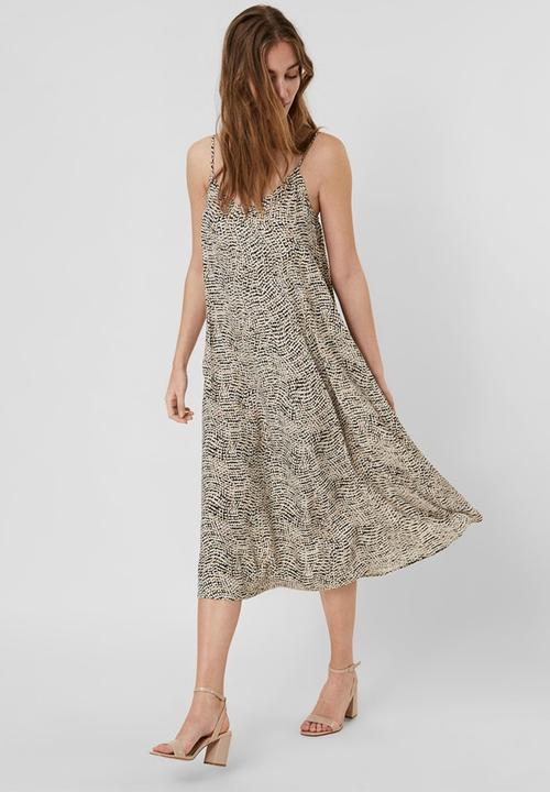 Vero Moda - Sia singlet calf dress - rainy day
